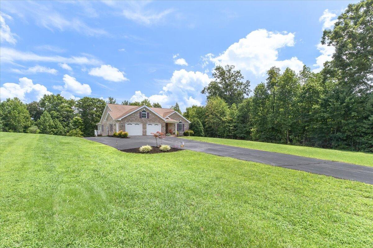 98 Shanleys Loop, Ferrum, VA 24088 — photo 2