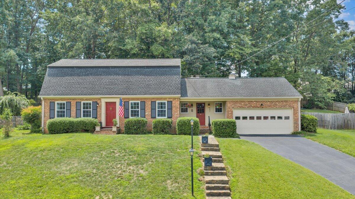 2637 Willowlawn St — photo