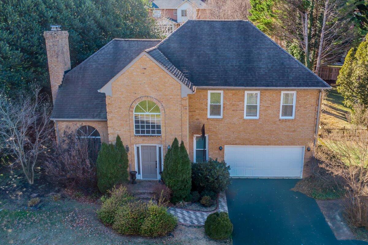 5116 Meadow Creek Dr — photo