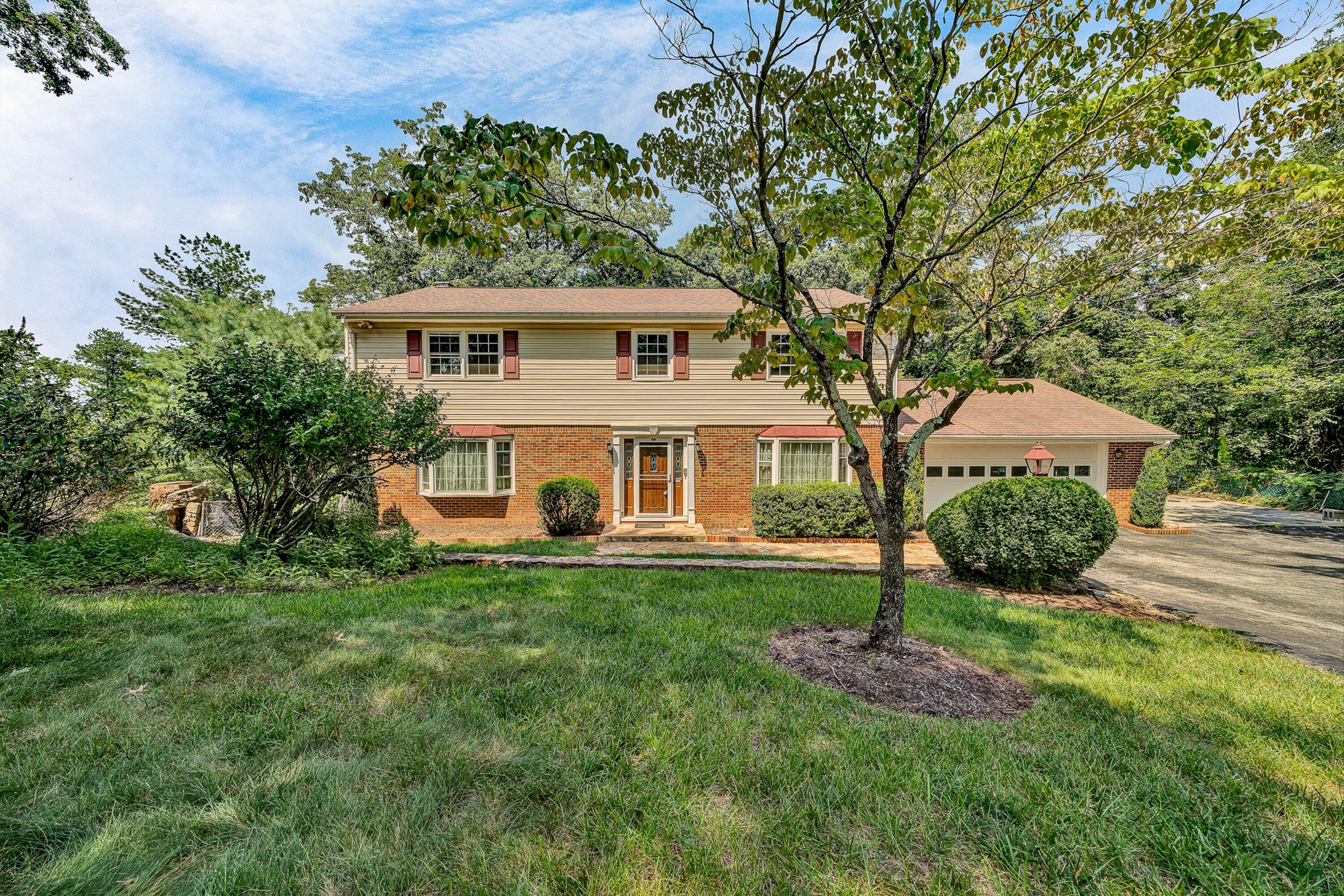 3782 Verona Trl — photo