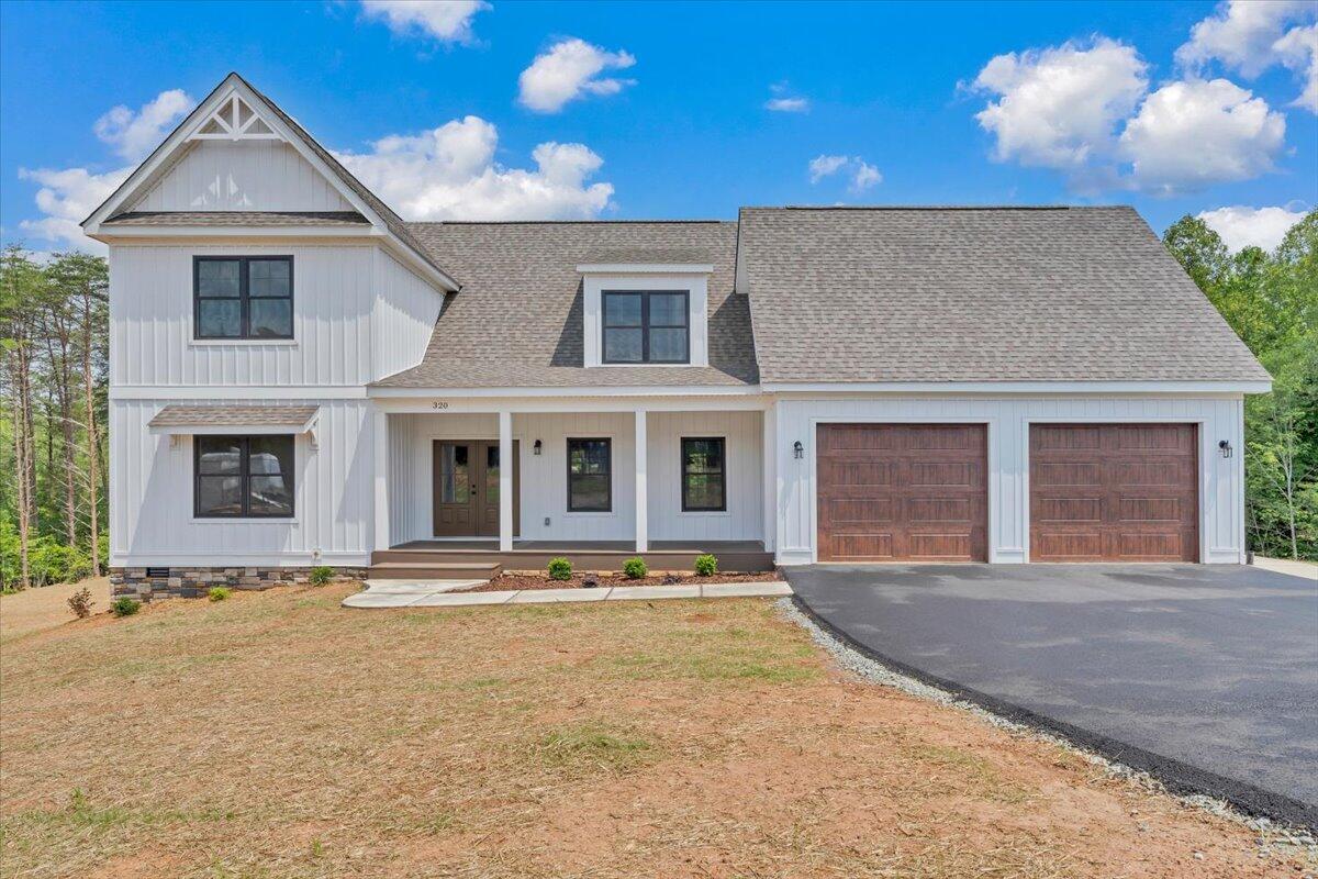 320 Windsor Castle Dr — photo