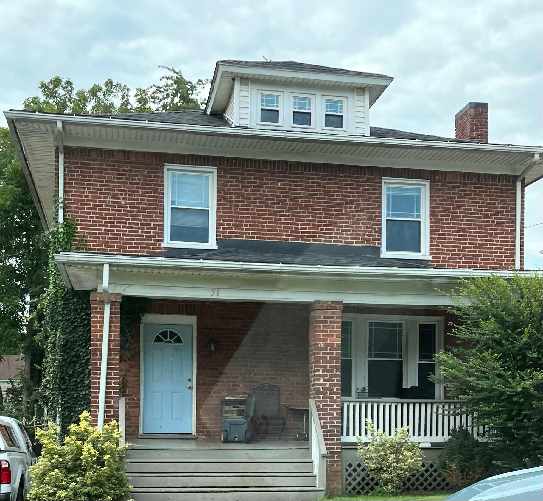 51 Clover Ave NE — photo