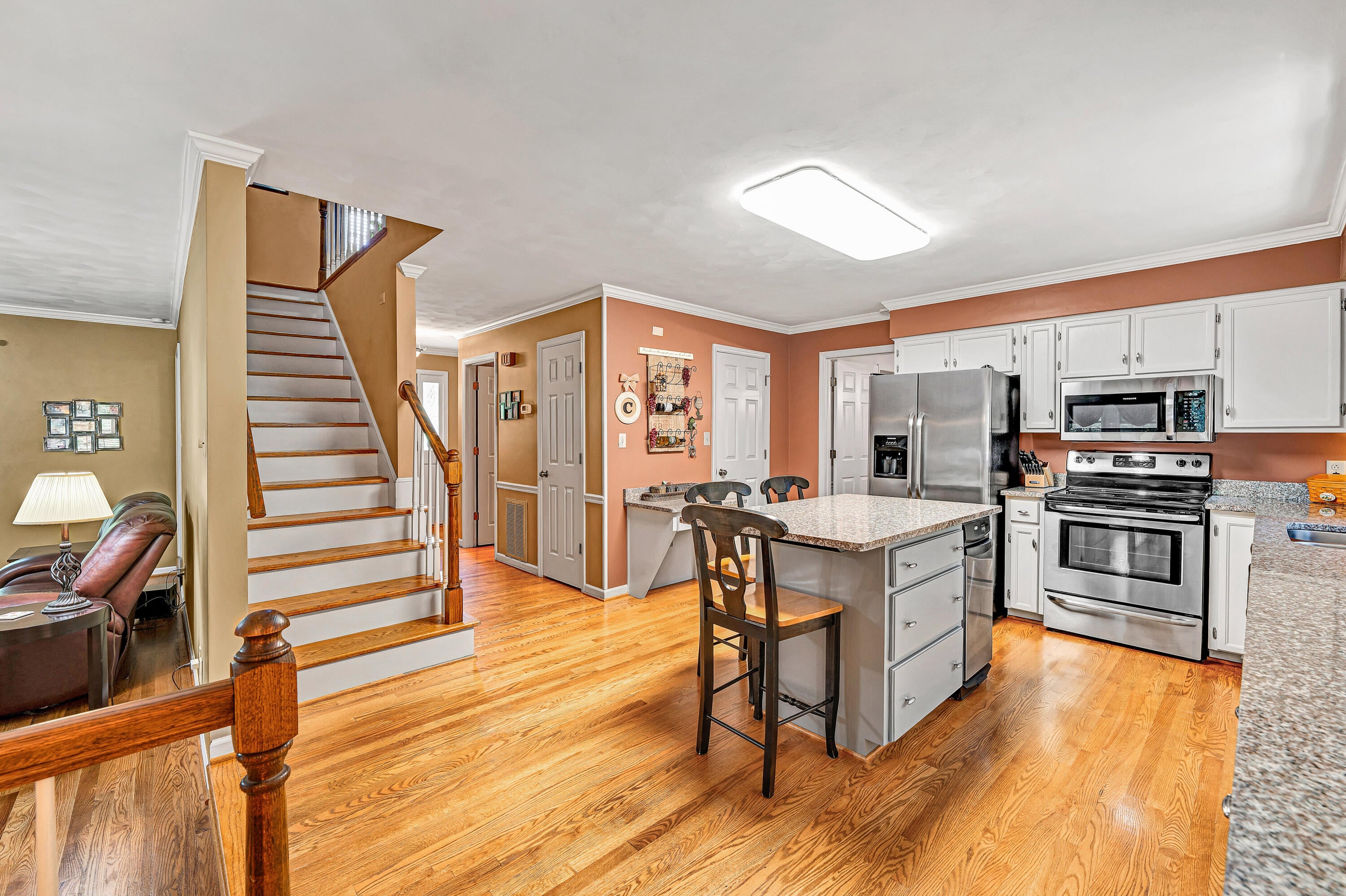 5448 Highfields RD, Roanoke, VA 24018 — photo 2