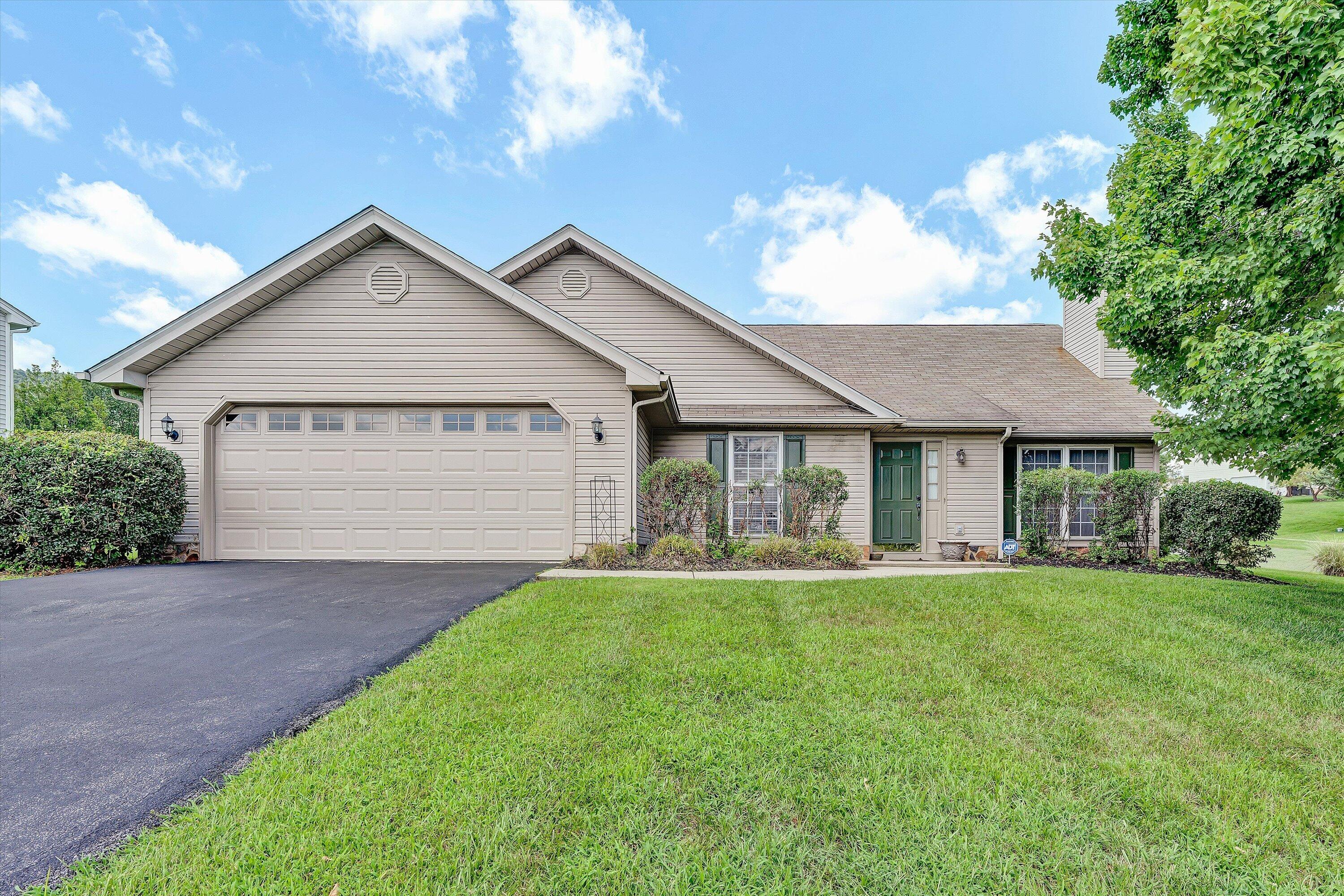 5002 Orchard Park Dr — photo