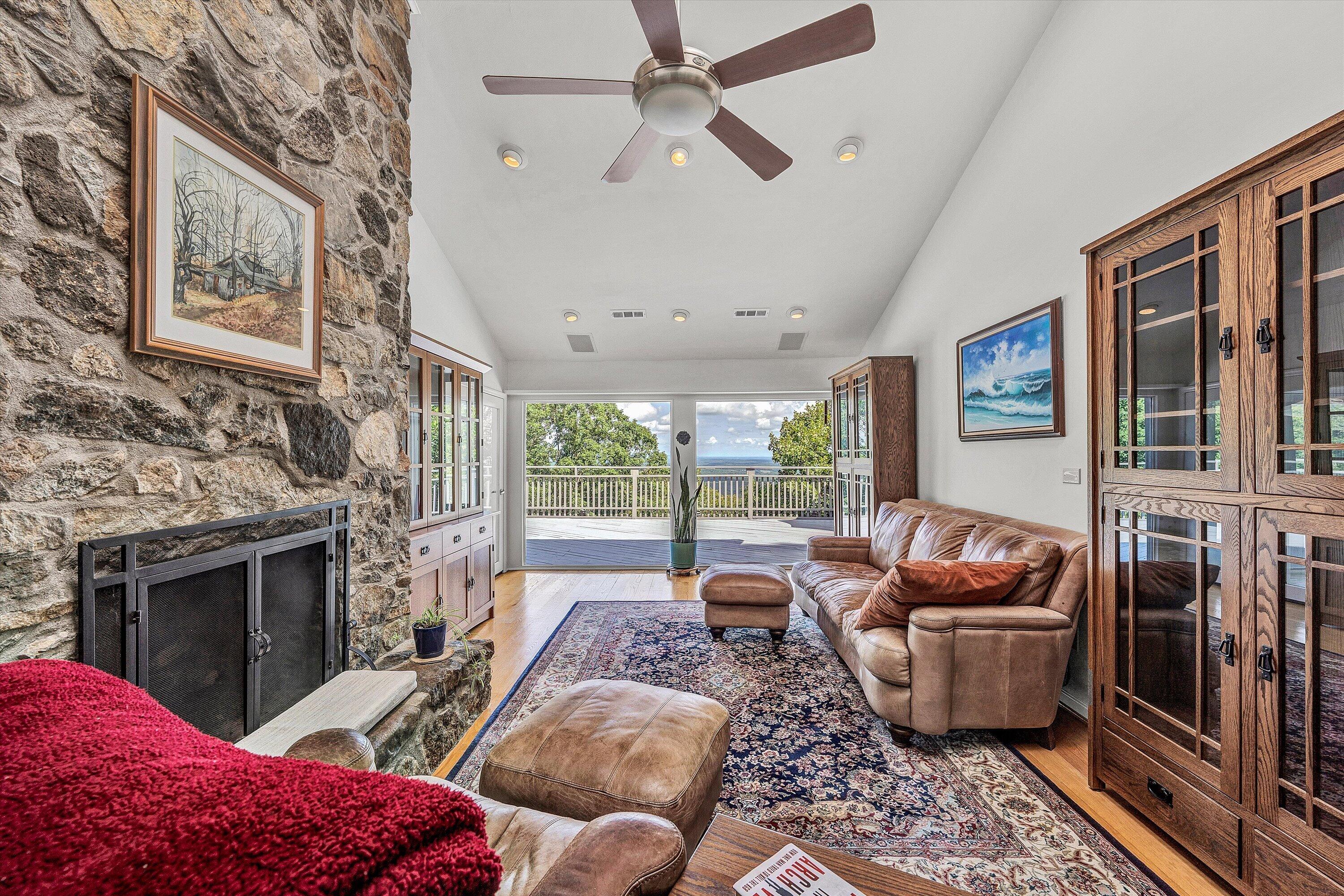 291 Windridge Pkwy — photo