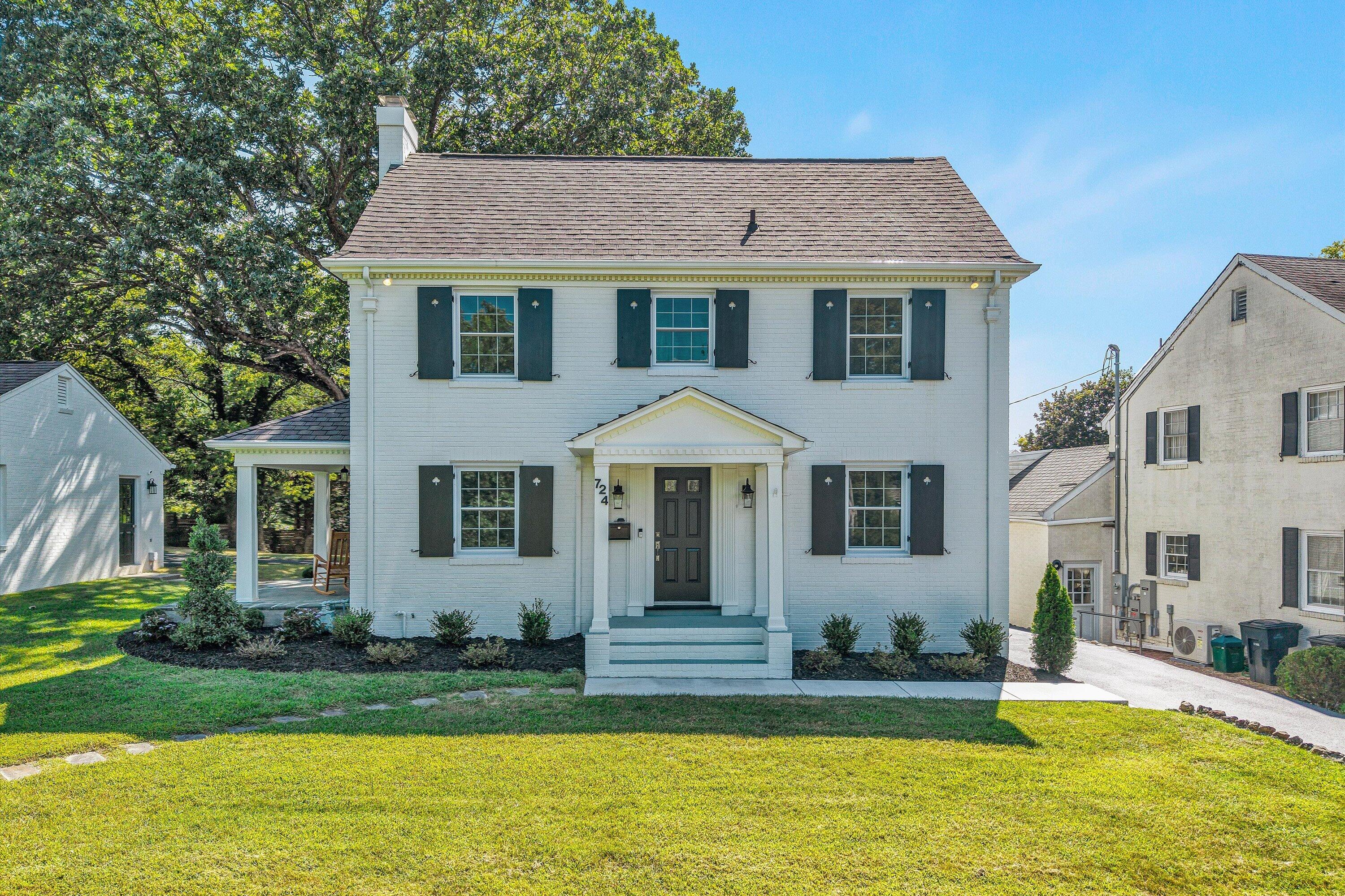 724 White Oak Rd SW — photo