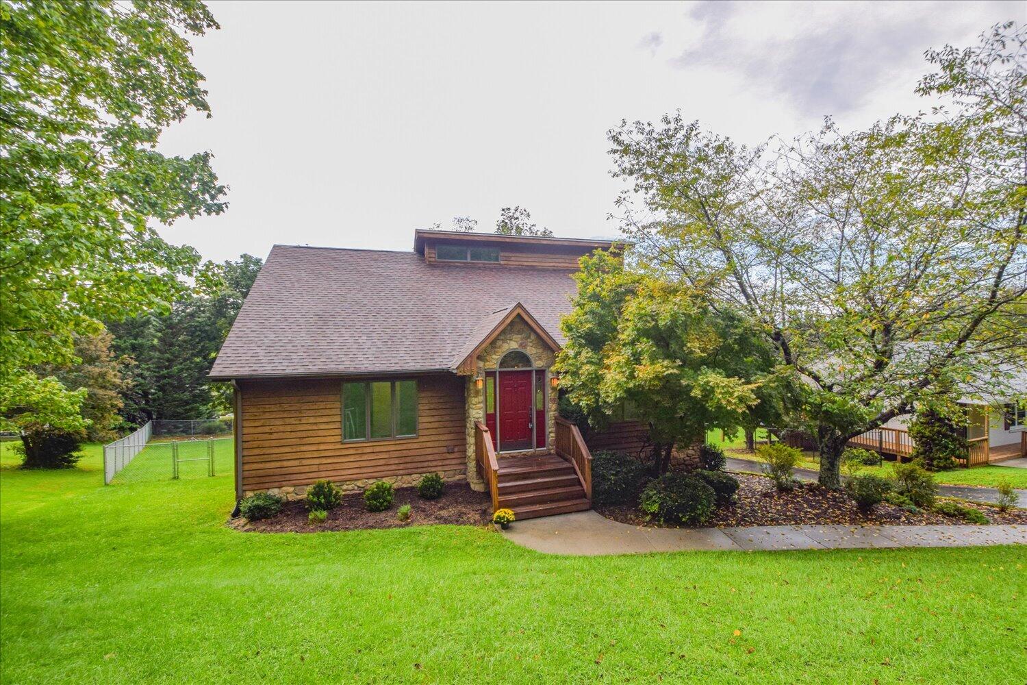 5315 Merriman Rd — photo