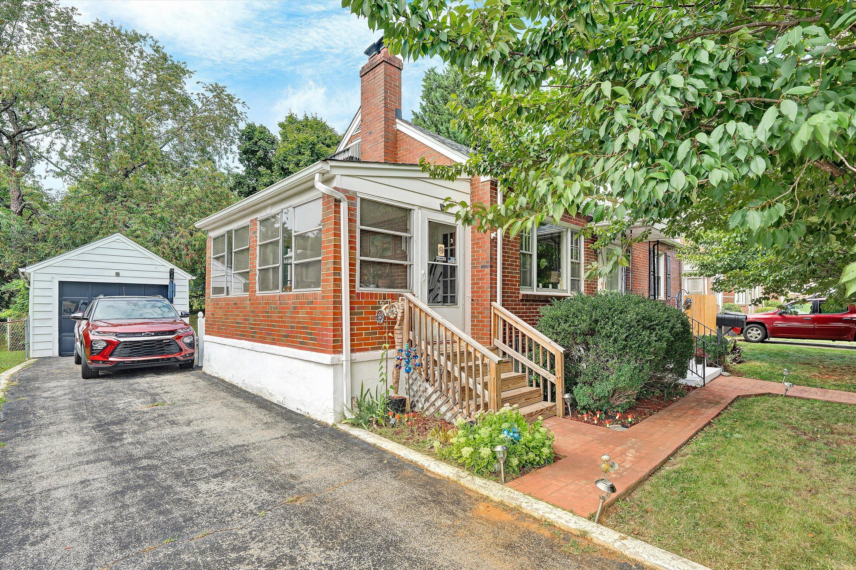 5328 Malvern Rd — photo