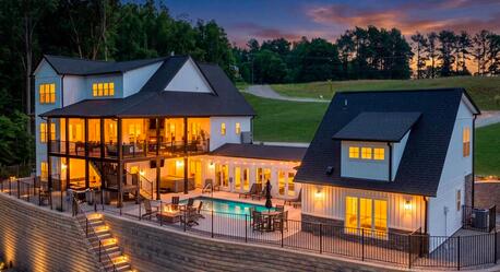 131 Oak Hollow Rd — photo