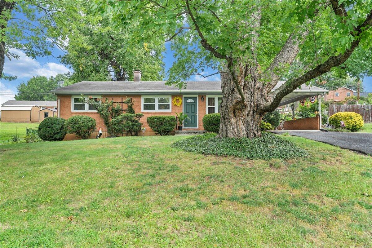 308 Langland Dr — photo