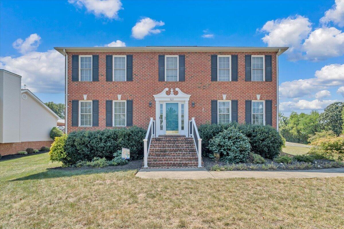 521 Ridgecrest Ln — photo
