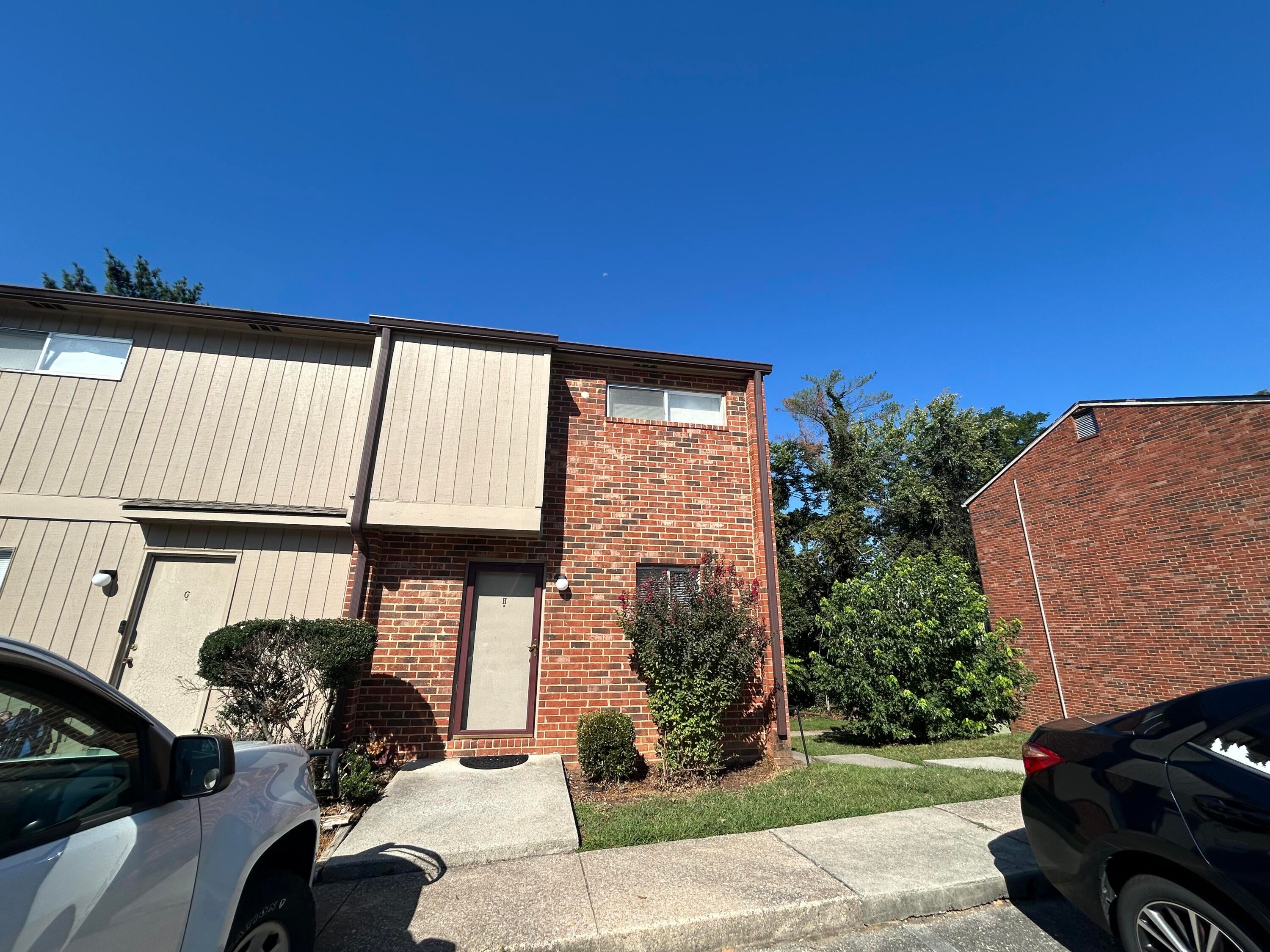 5129 Overland Dr H — photo