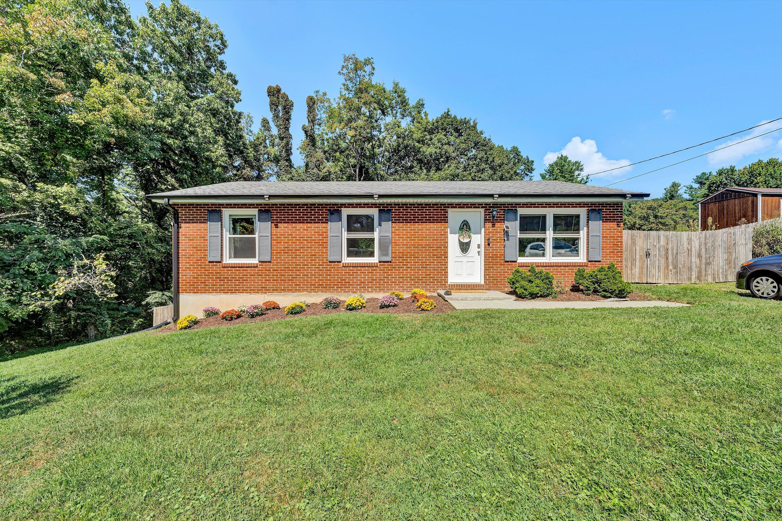 10380 Ivy Ridge Rd — photo