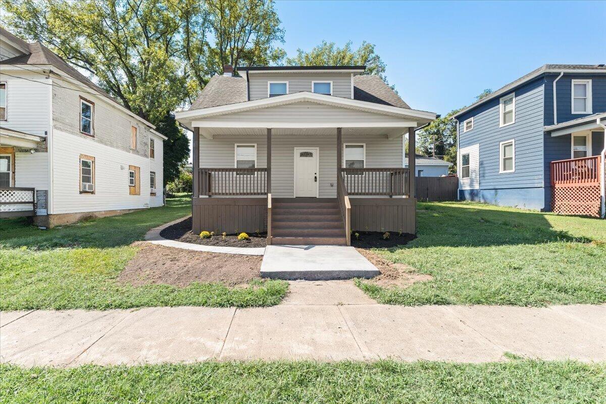 1528 Melrose Ave NW — photo