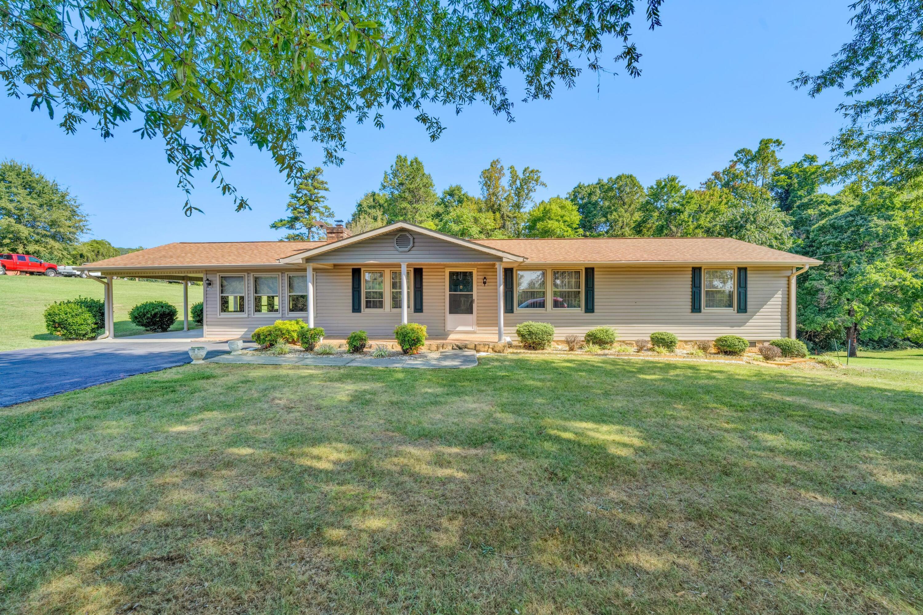 309 Jacks Creek Rd — photo