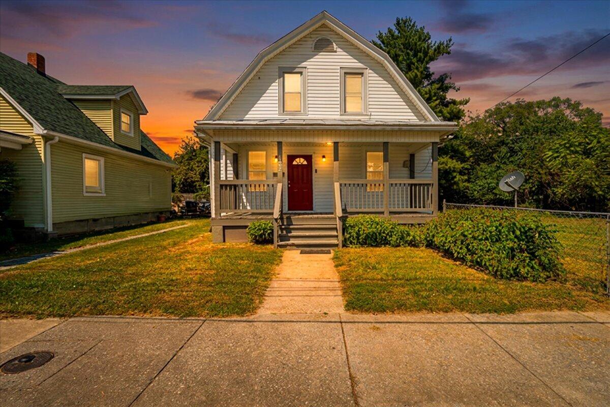 1312 Morton Ave SE — photo