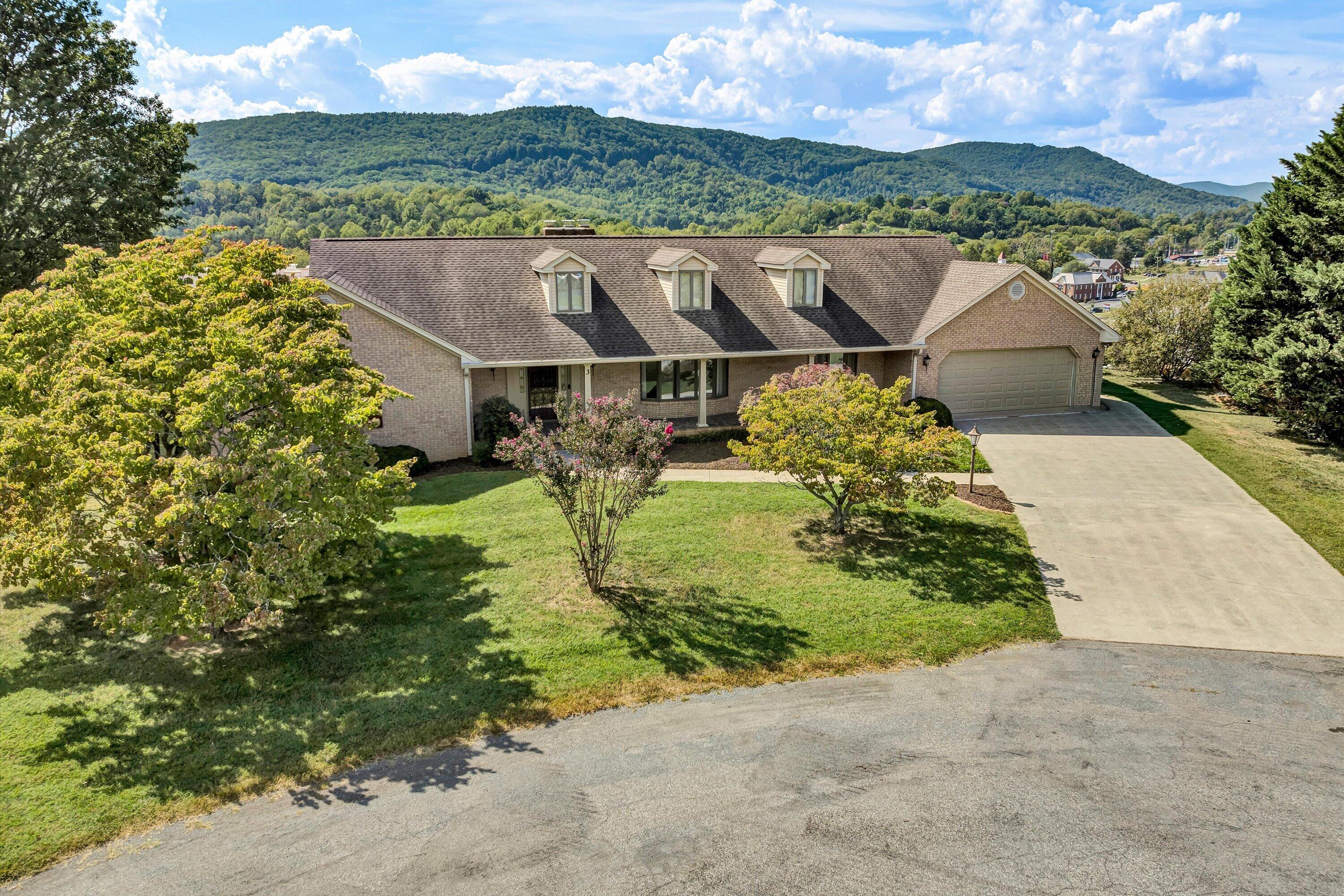 3 Aspen Dr — photo