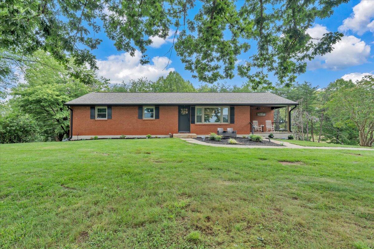 3687 Horseshoe Bend Rd — photo
