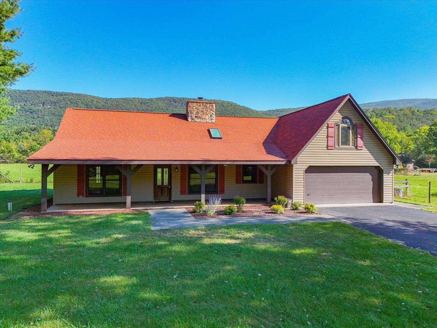 3672 /3662 Old Catawba Rd — photo