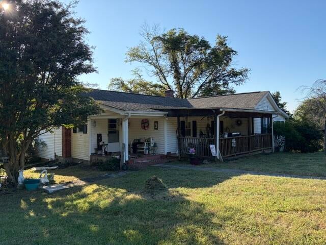 187 West Rd — photo