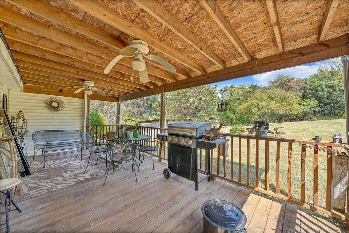 187 West RD, Blue Ridge, VA 24064 — photo 3