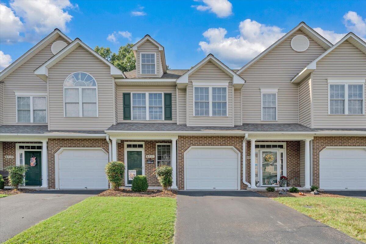 8711 Little Hoop Rd — photo