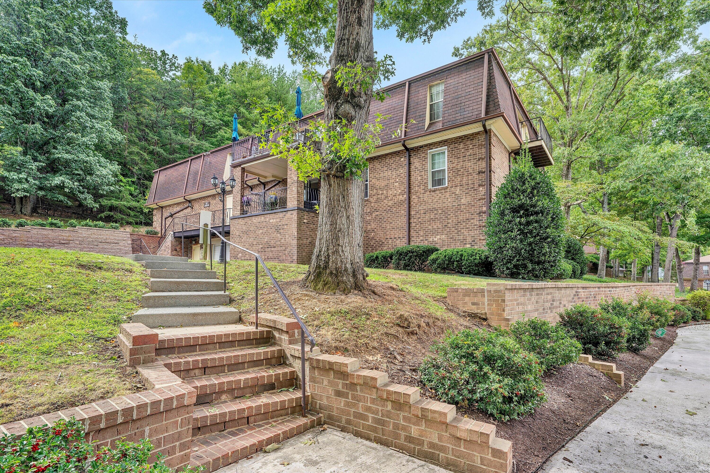 3406 Kim Ct Apt B23 — photo