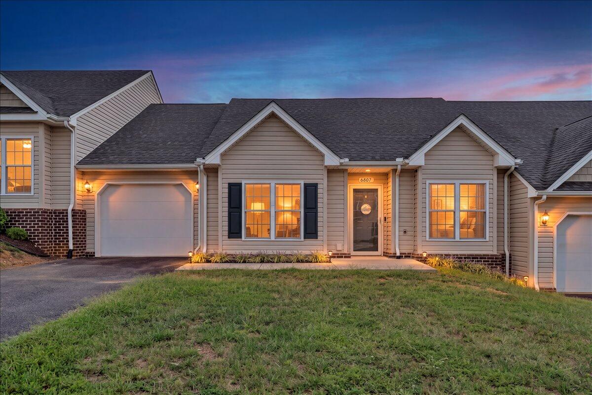 6807 Village Green Dr — photo
