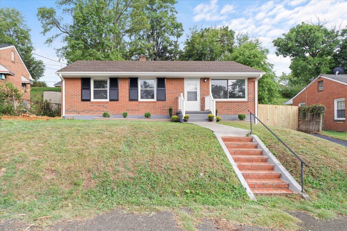 4928 Rowe Ridge Rd NW — photo