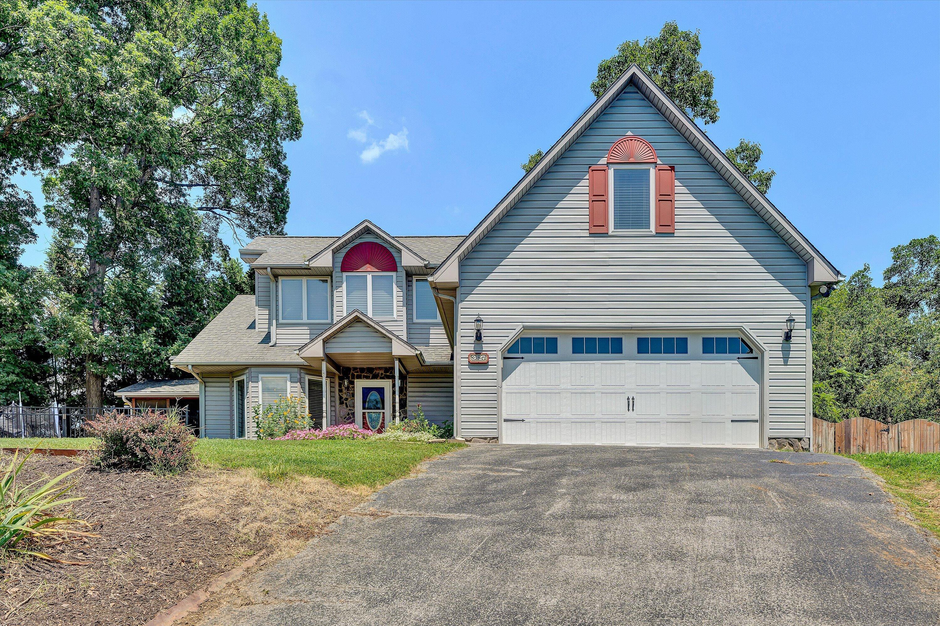 3627 Twin Views Ct — photo