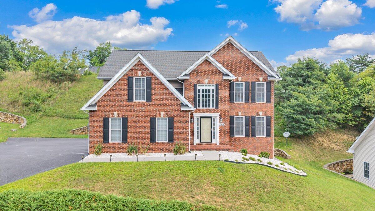 2925 Phillips Brook Ln — photo