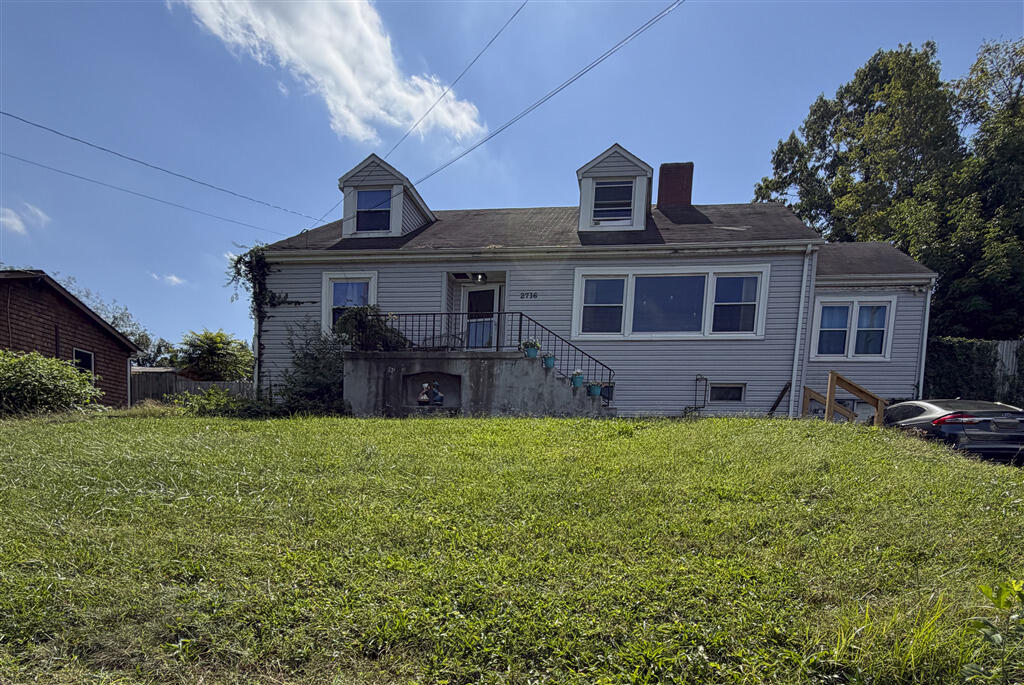 2716 Forest Hill Ave NW — photo