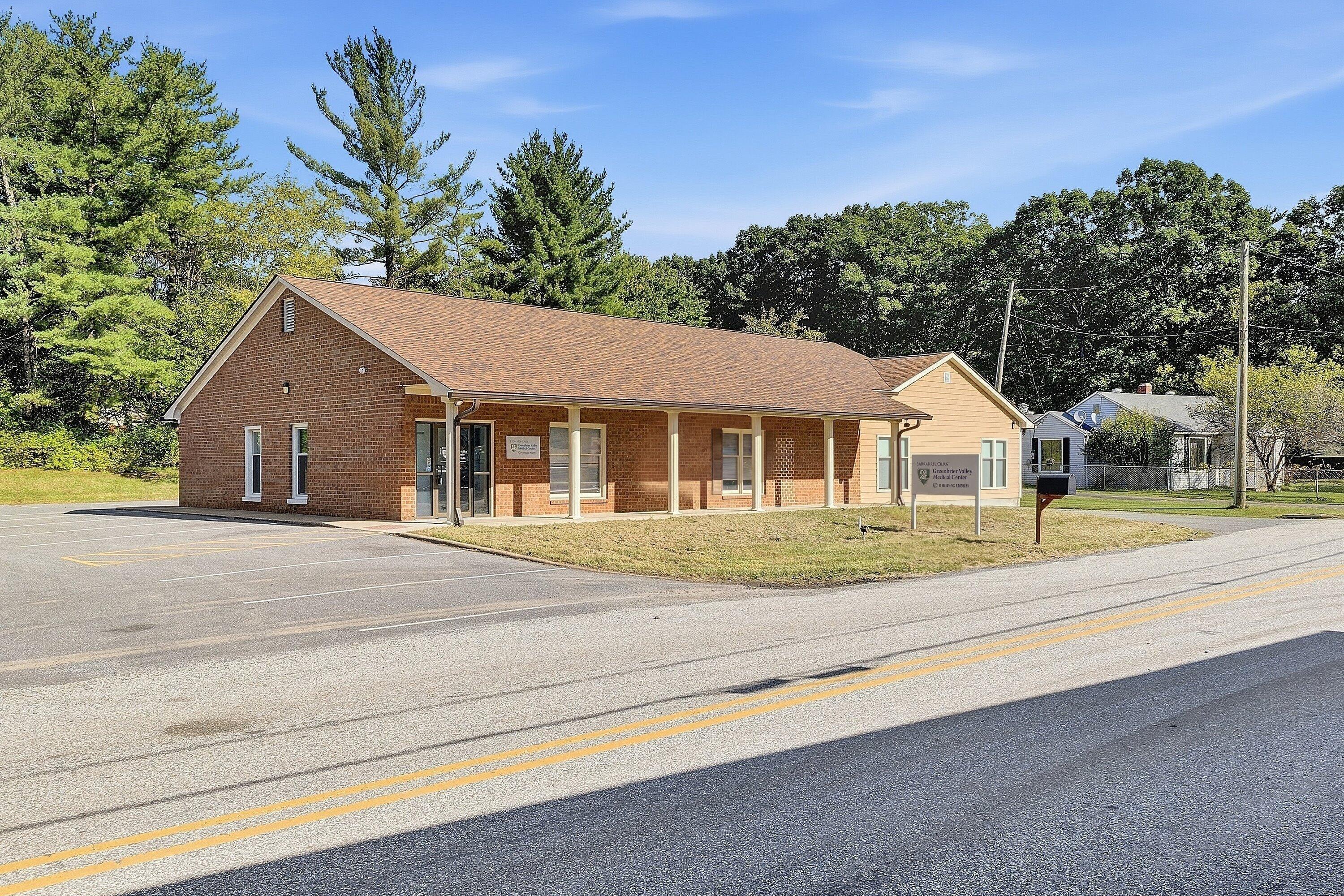 810 Grayson AVE, Covington, VA 24426 — photo 2