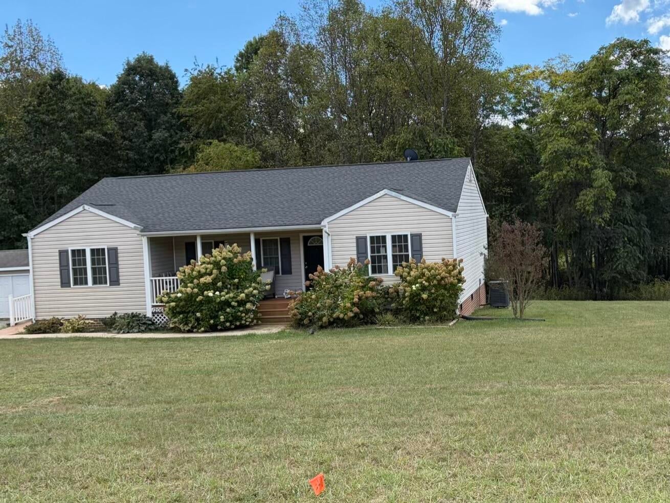 1206 Airport Rd — photo