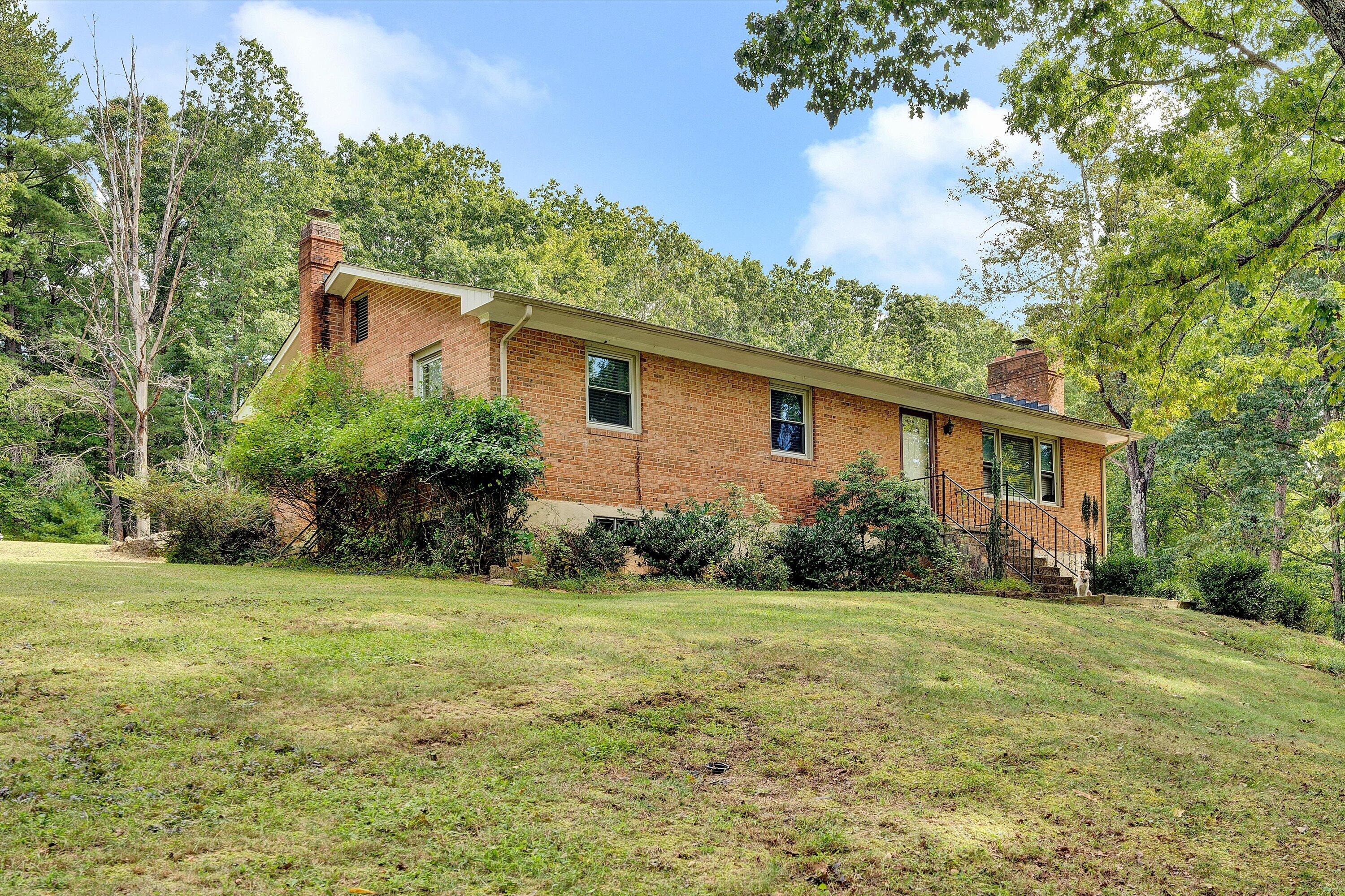 6804 Cotton Hill Rd — photo