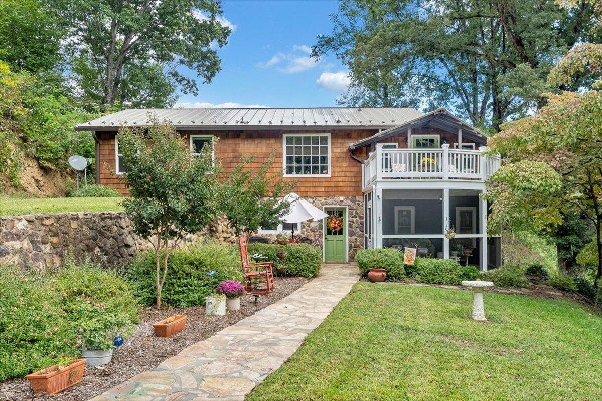 7965 Franklin Rd — photo