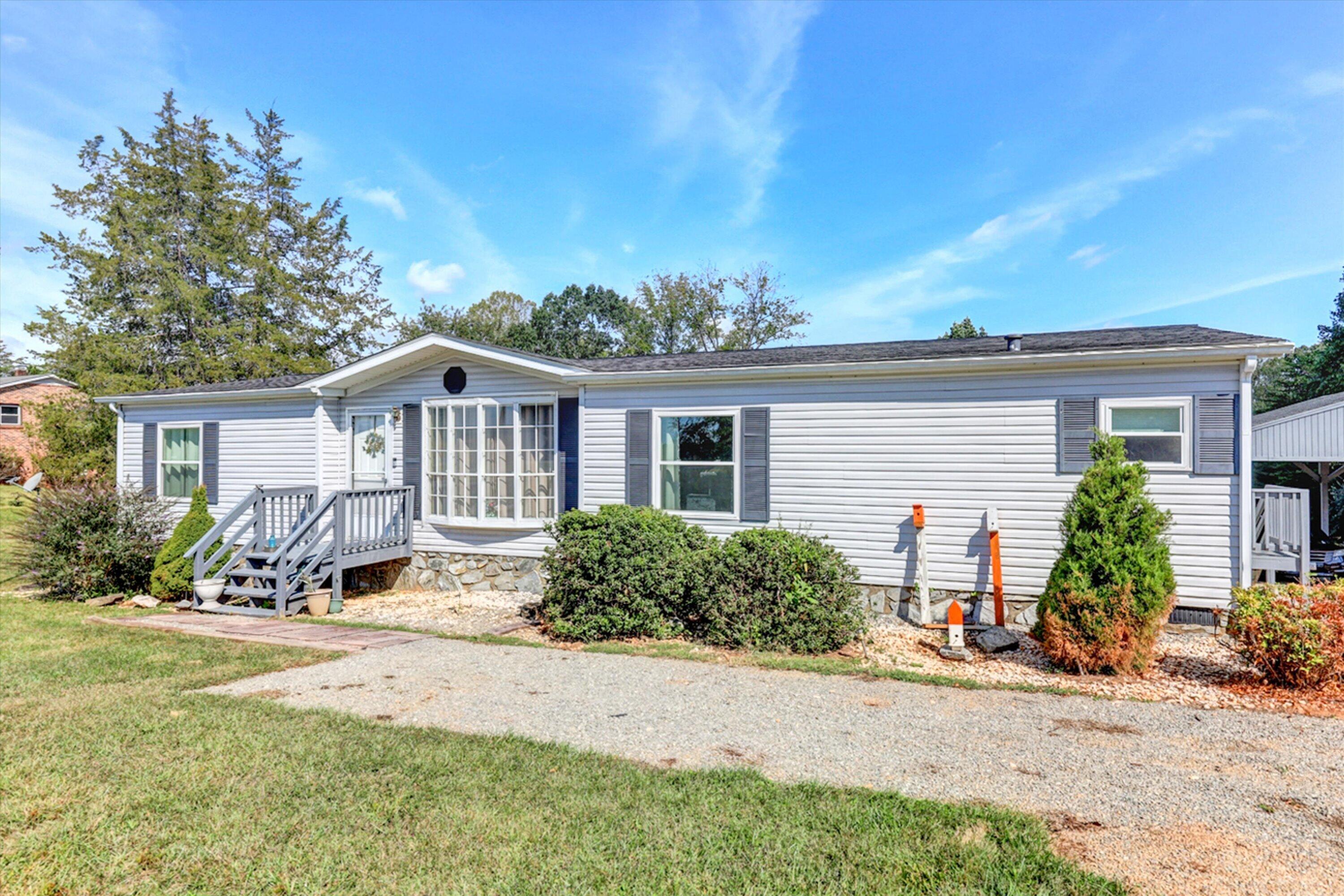 545 Black Rock Rd — photo