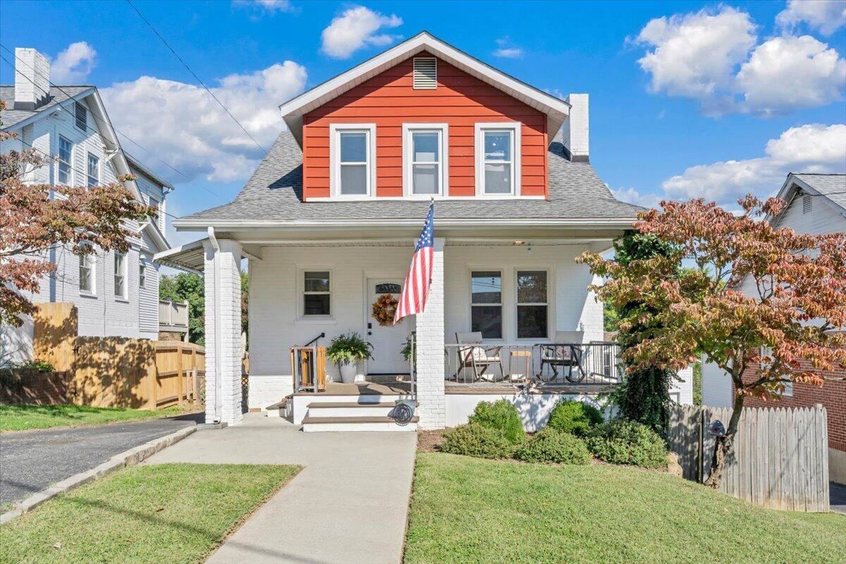 2517 Montgomery Ave SW — photo