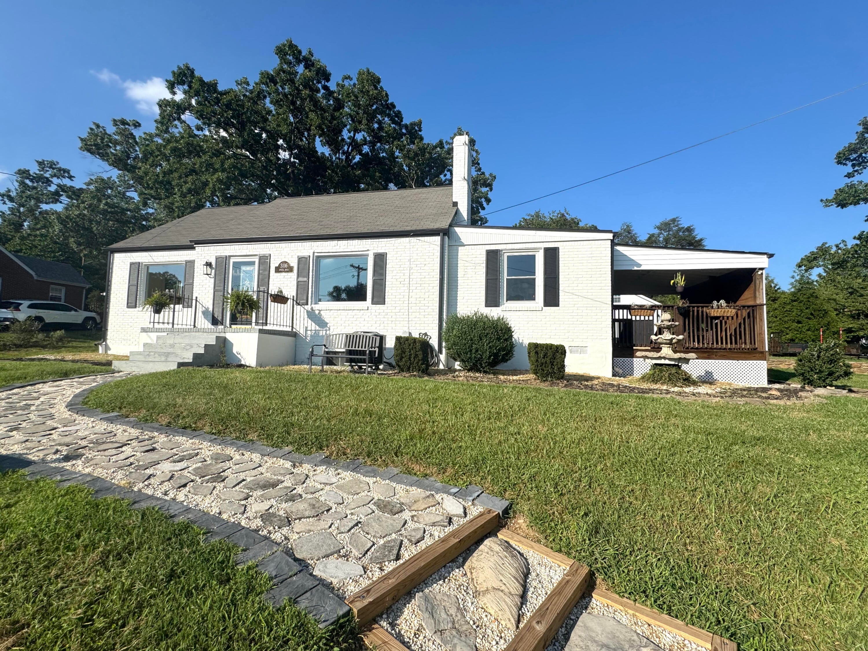 3116 Spring RD SW, Roanoke, VA 24015 — photo 2