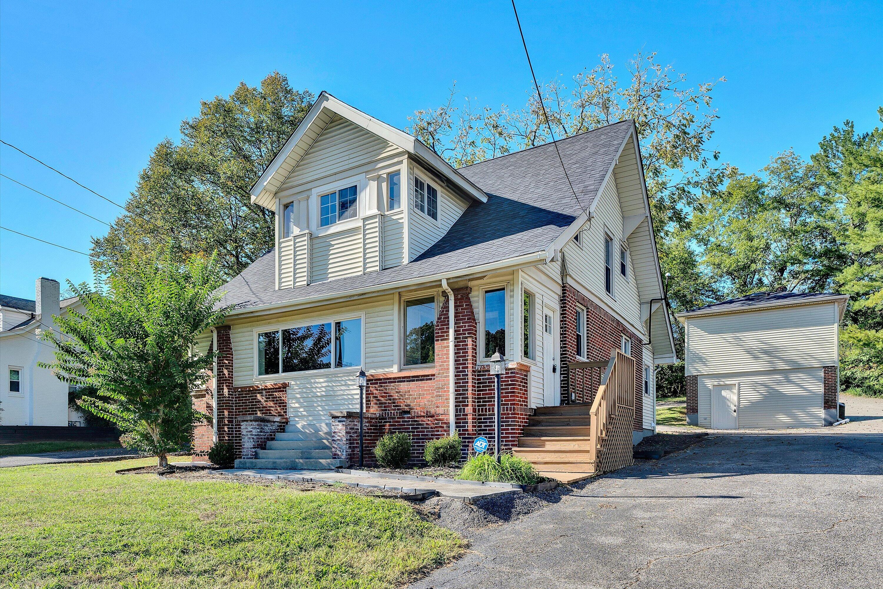 7760 Williamson Rd — photo
