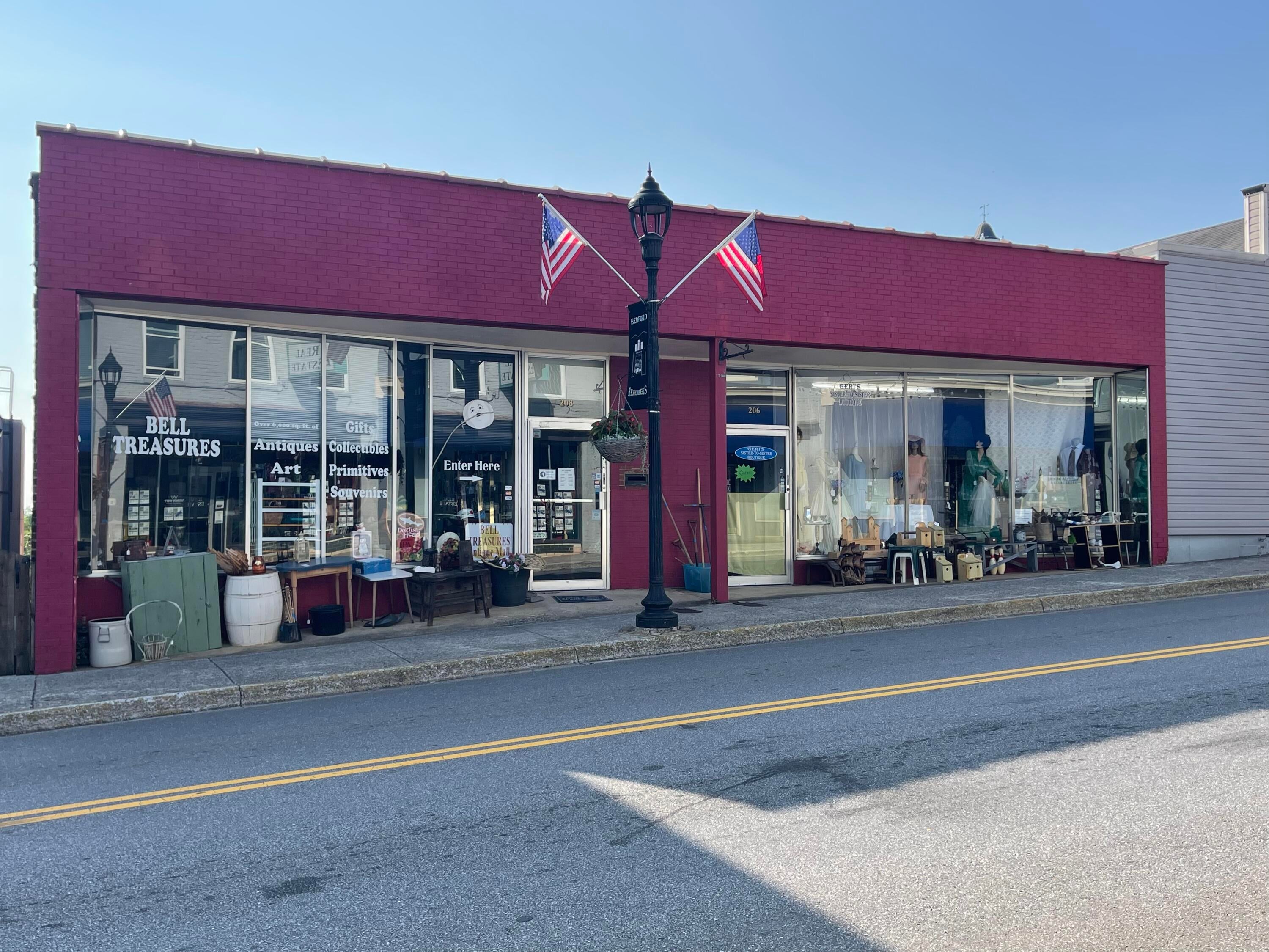 206 N Bridge St & 208 — photo
