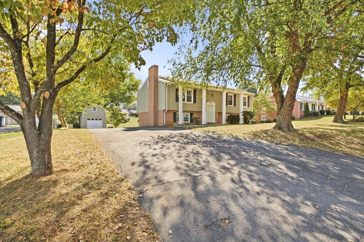 7341 Tinkerview Rd — photo