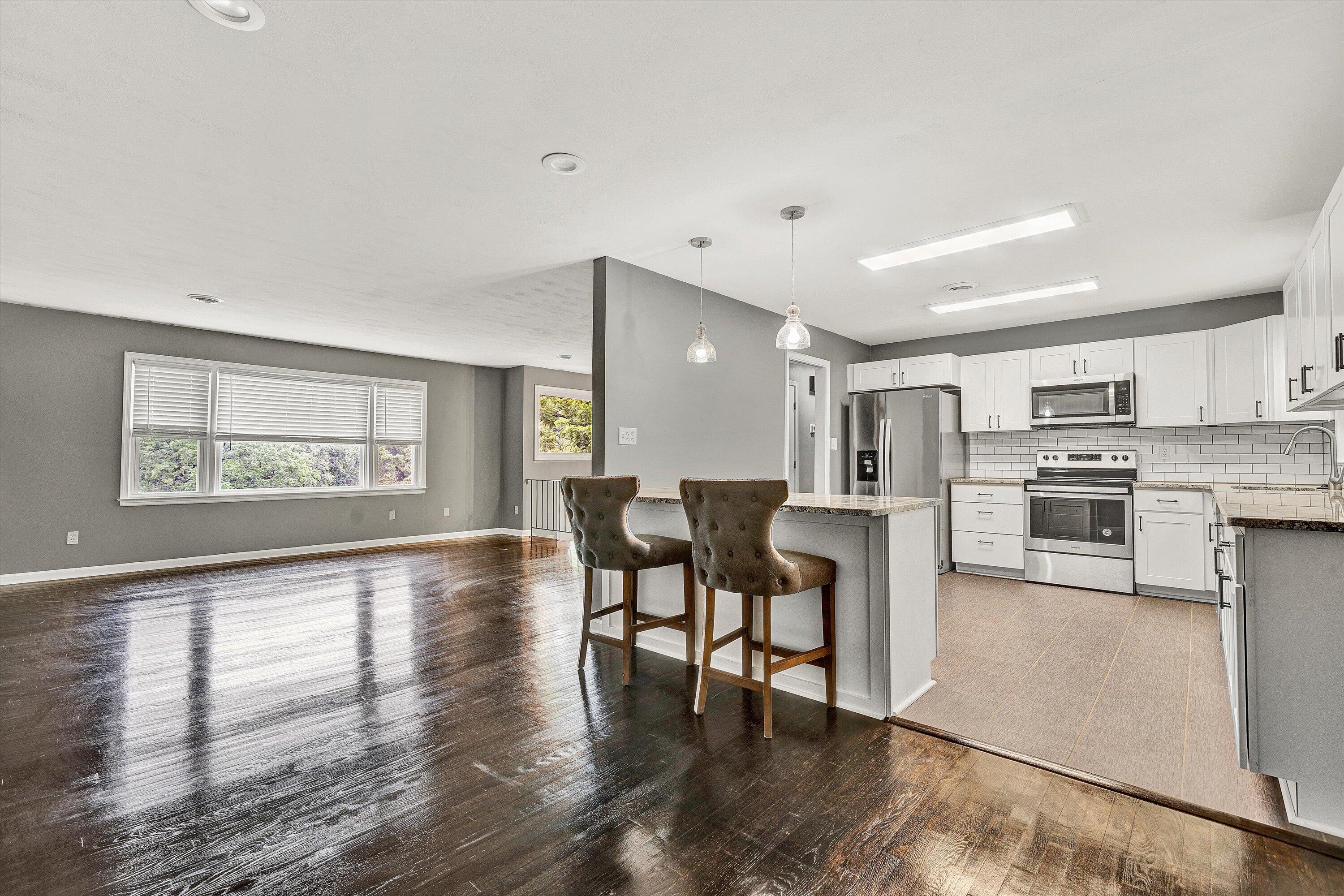 7507 Bent Mountain Rd — photo