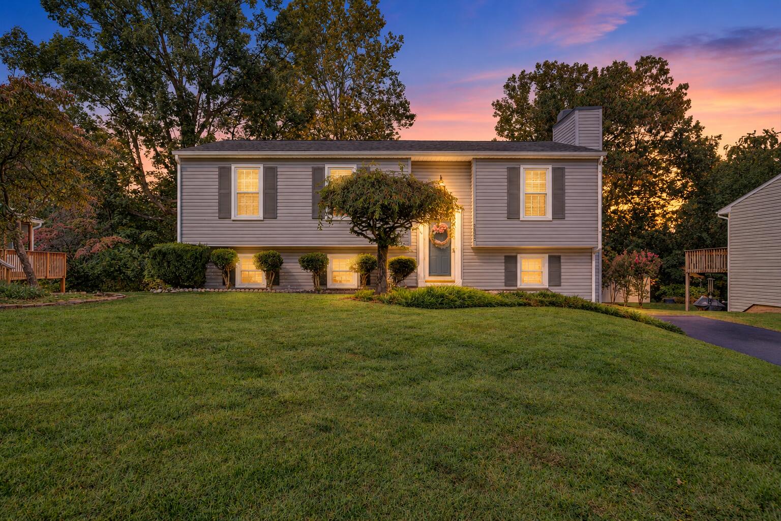 3553 Berryhill Dr — photo