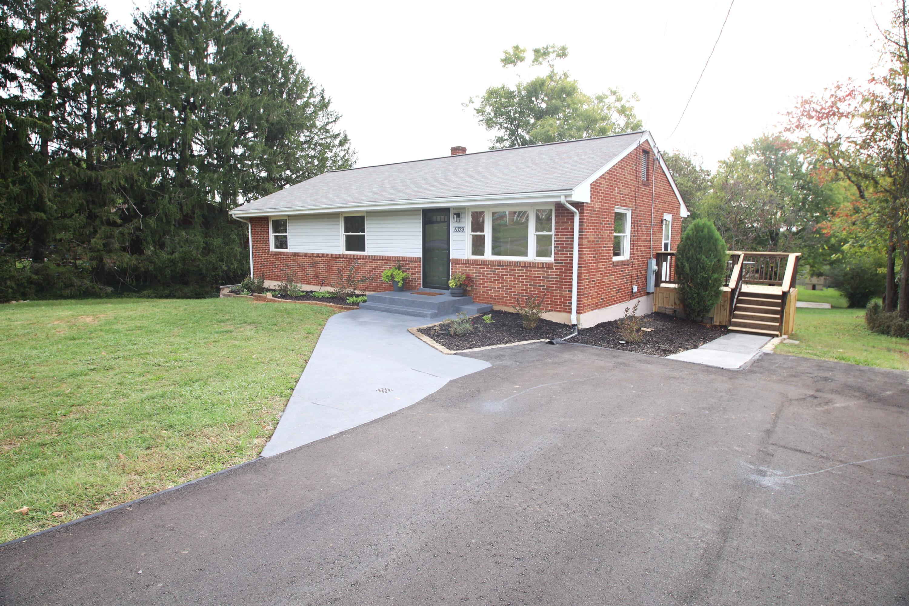 6329 N Barrens Rd — photo