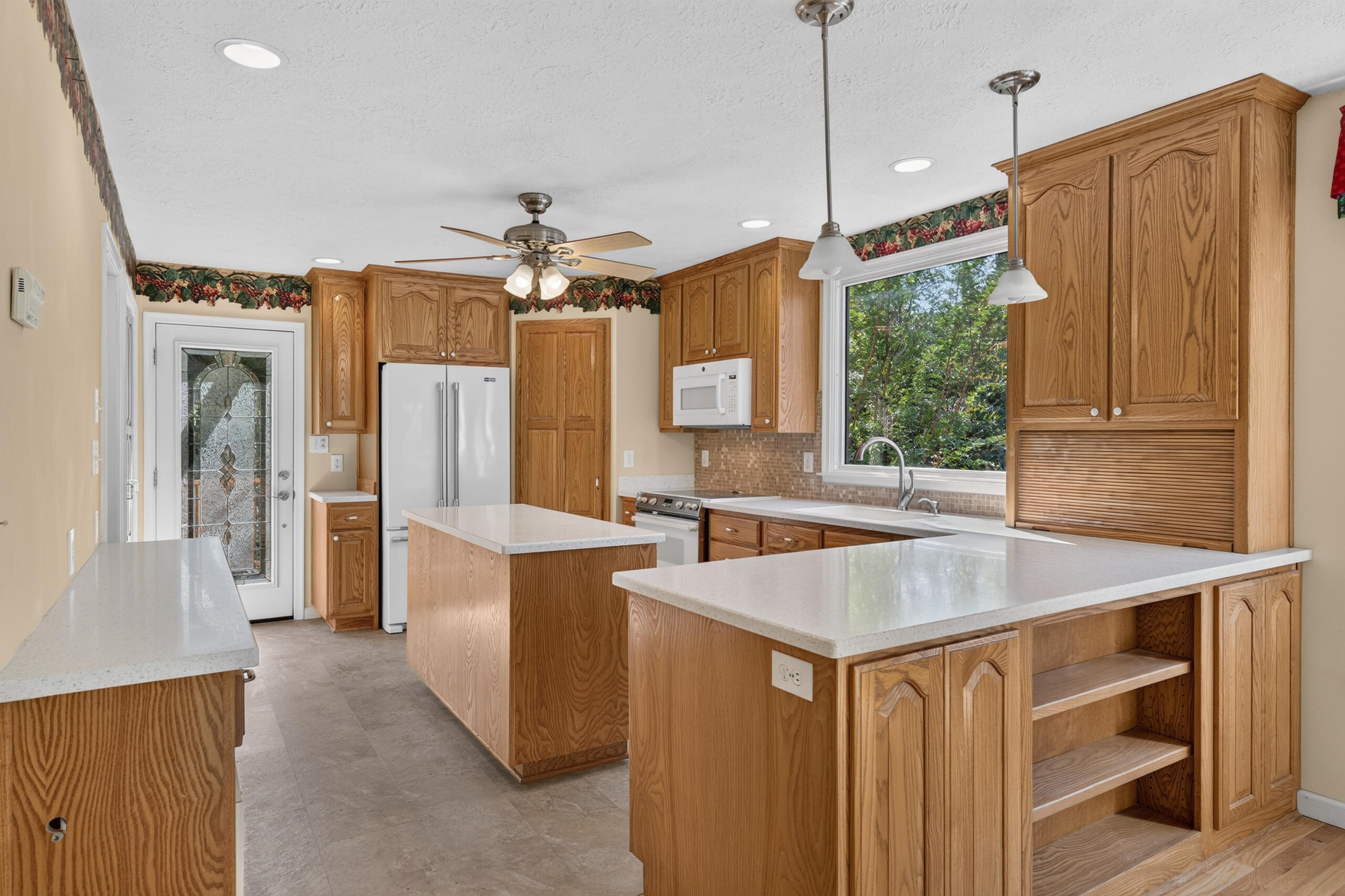 1085 Carters Island RD, Goodview, VA 24095 — photo 3