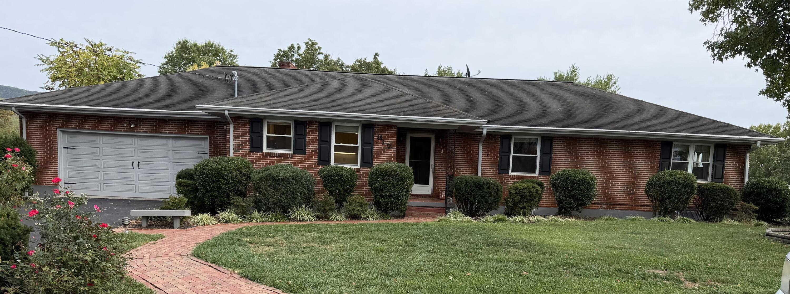 817 Ridgecrest Dr — photo