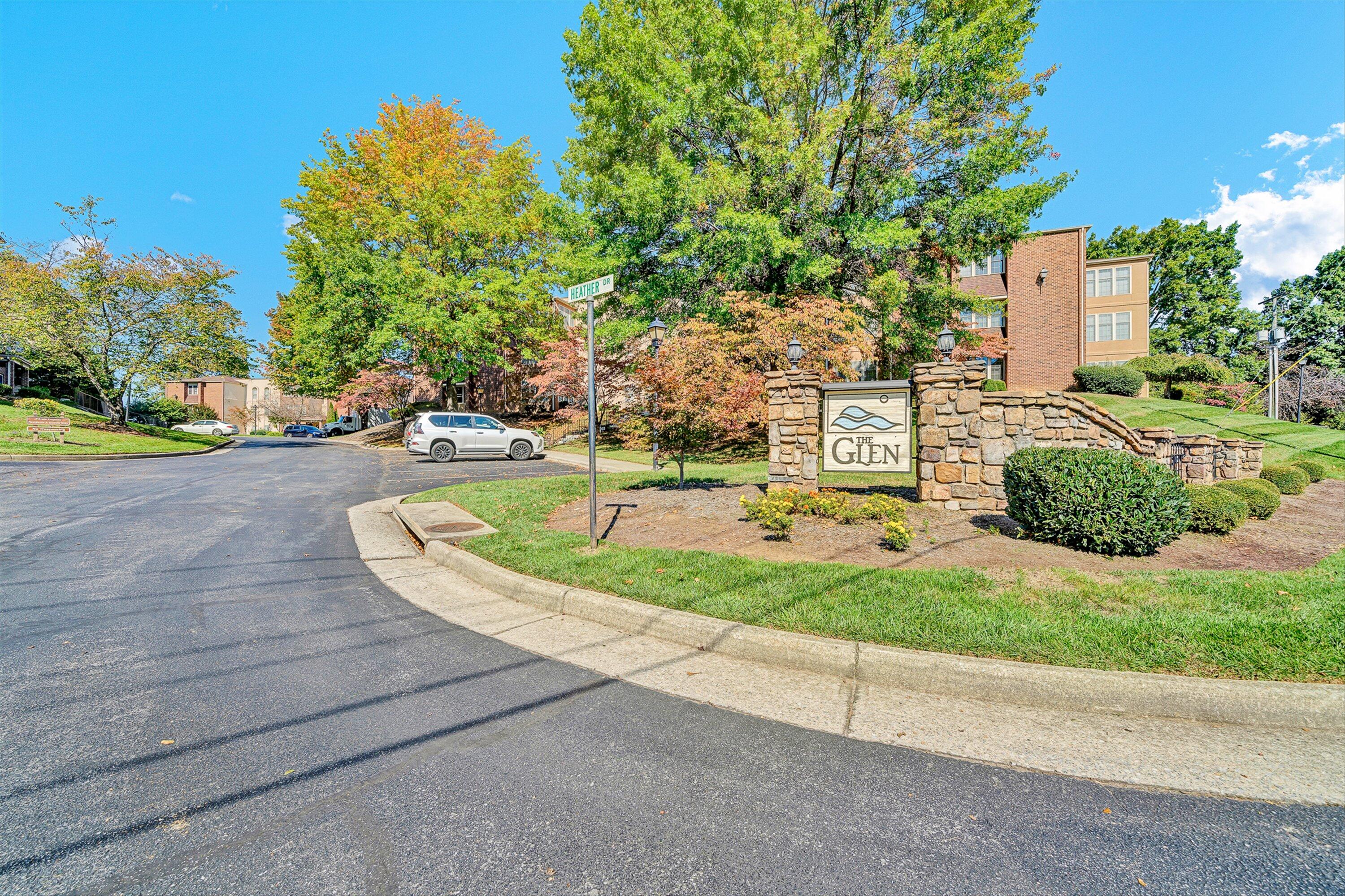 4621 Heather Dr SW Unit 210 — photo