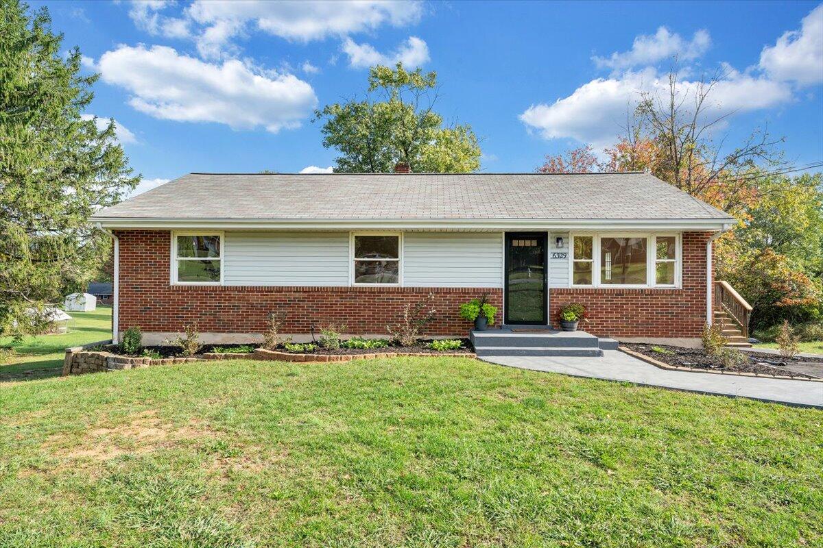 6329 N Barrens Rd — photo