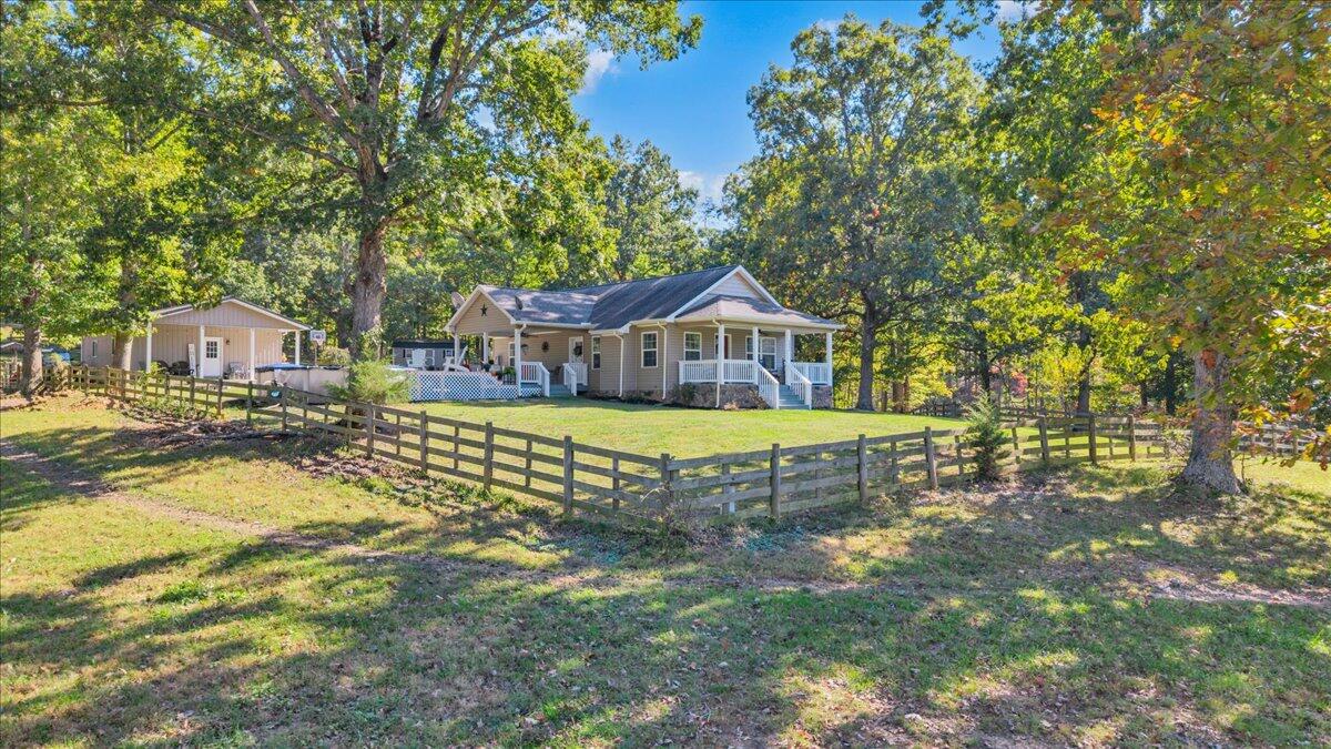 2846 Pendleton RD, Thaxton, VA 24174